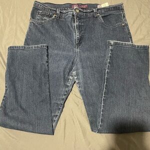 Gloria‎ Vanderbilt Blue Straight Leg Jeans
